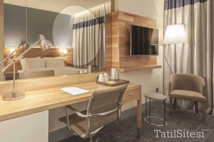 Four Points By Sheraton Hotel